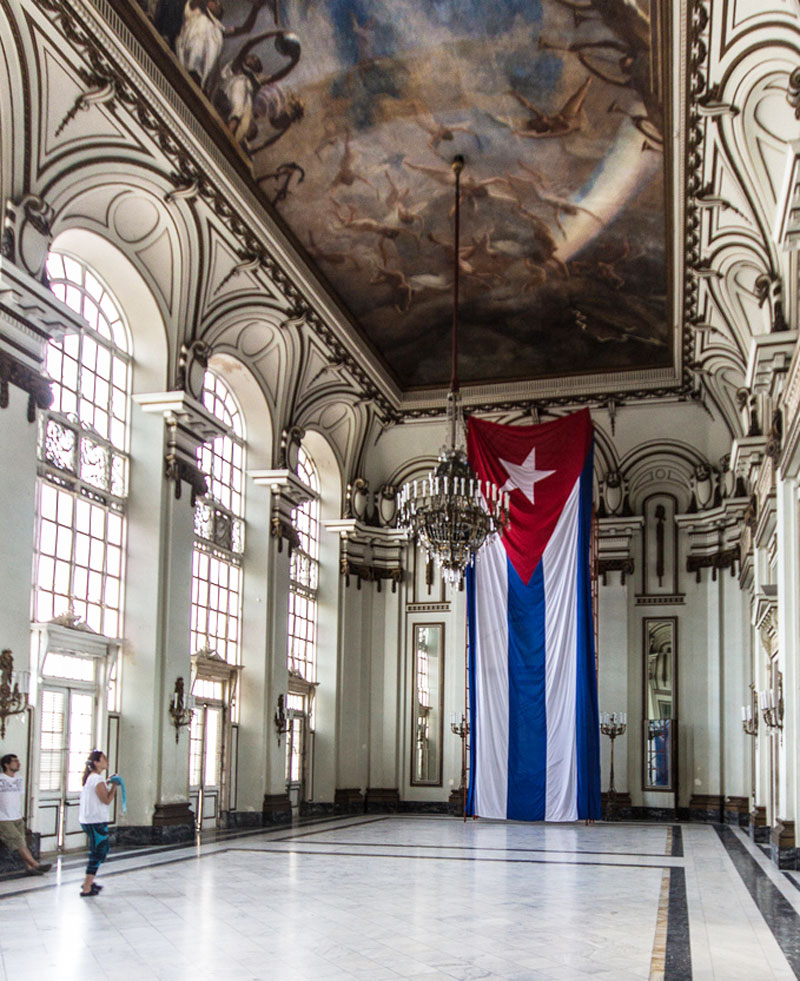 Spiegelsaal Museo de la Revolucion
