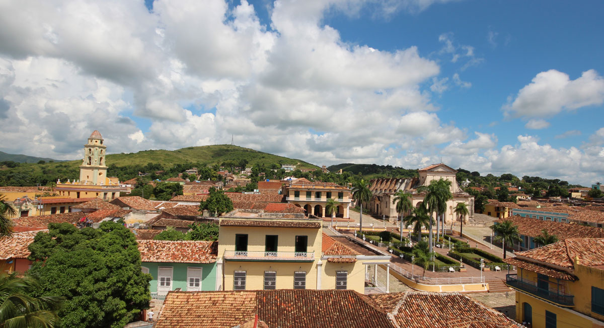 trinidad-plaza-mayor-klosterturm