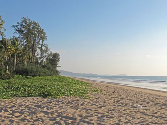 Khao Lak lake view bungalows