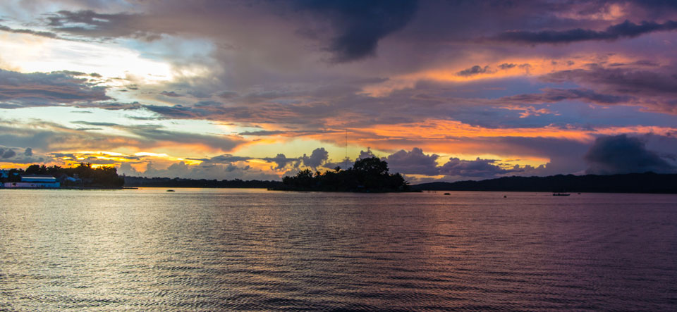 Sonnenuntergang in Flores