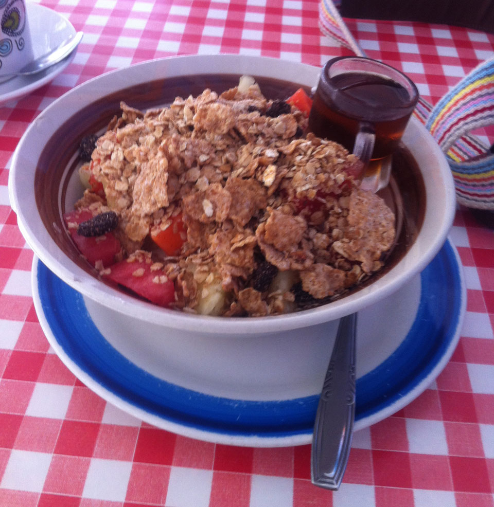 Mein Müsli im Amor y Cafe auf Caye Caulker