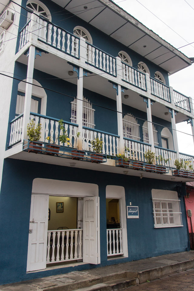 hotel_casazul_flores