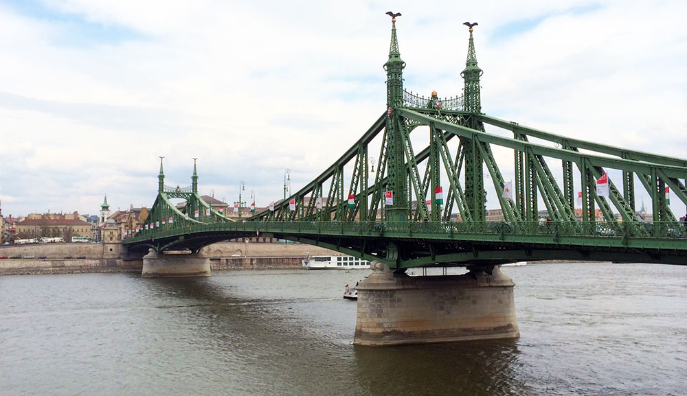 budapestonbike_elisabethbruecke