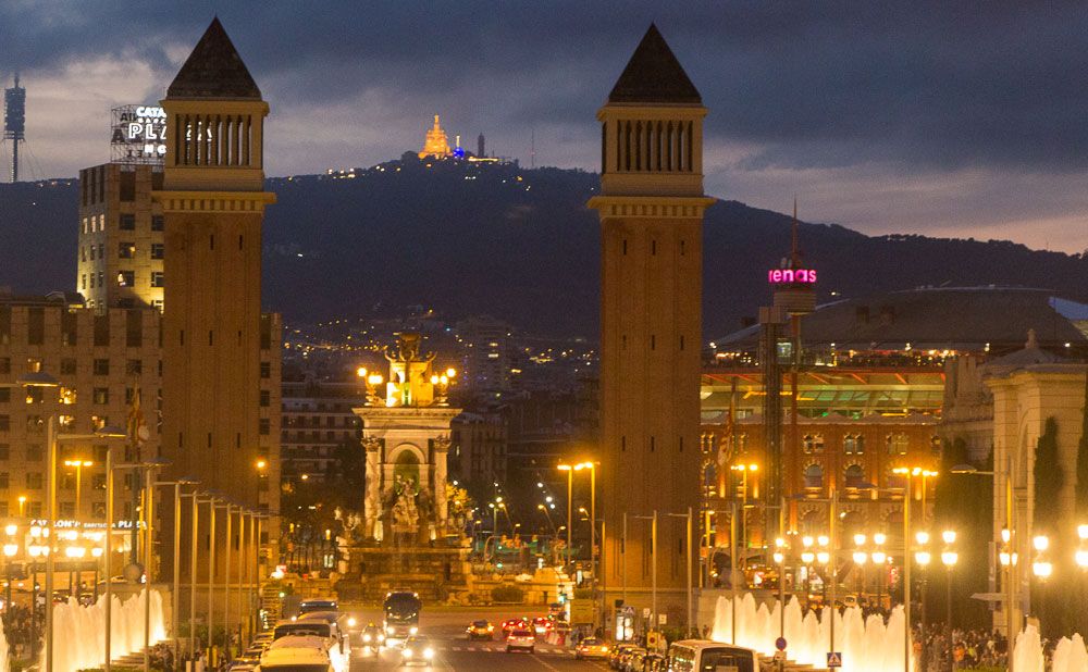 Tibidabo Barcelona Panorama vom Montjuic