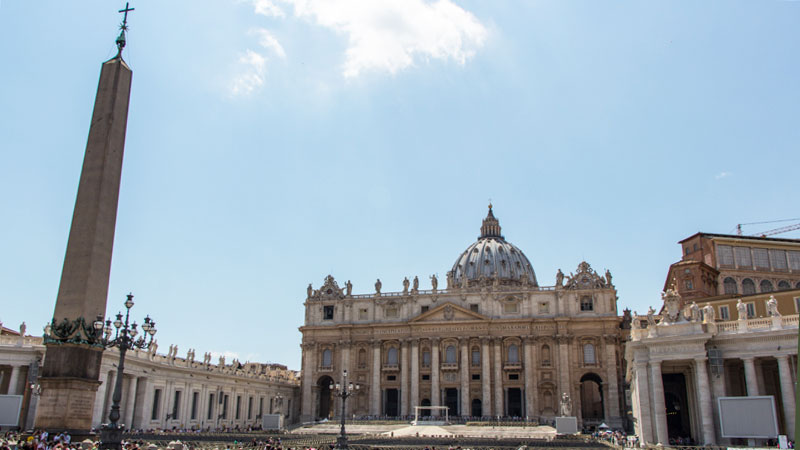 petersplatz-rom-vatican