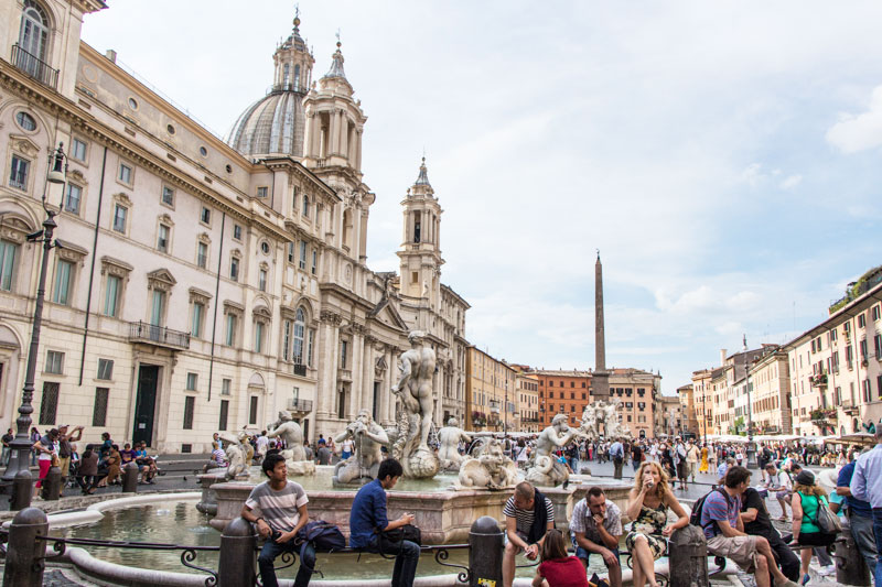rom-piazza-navona-illuminati
