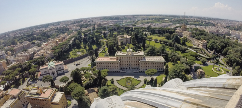 vatikanische Gärten vom Dach des Petersdom