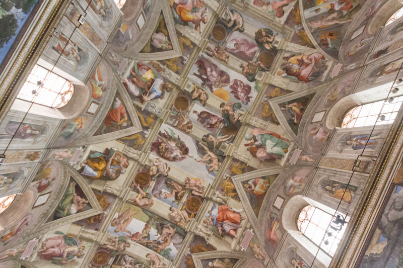 vatican-sistine-chapell-michelangelo2