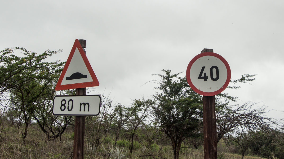 Straßenschilder in Südafrika