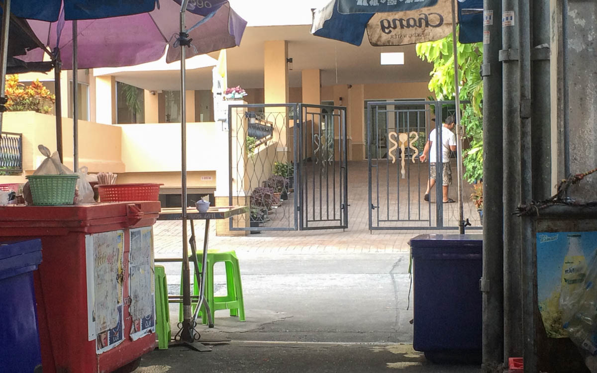 Bangkok Insider Tipp Garküche Hinterhof