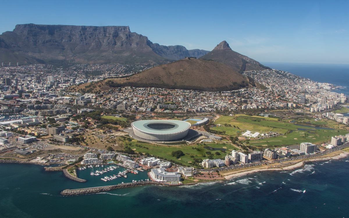 Helikopter Rundflug über Kapstadt: Unvergleichliches Panorama mit Tafelberg