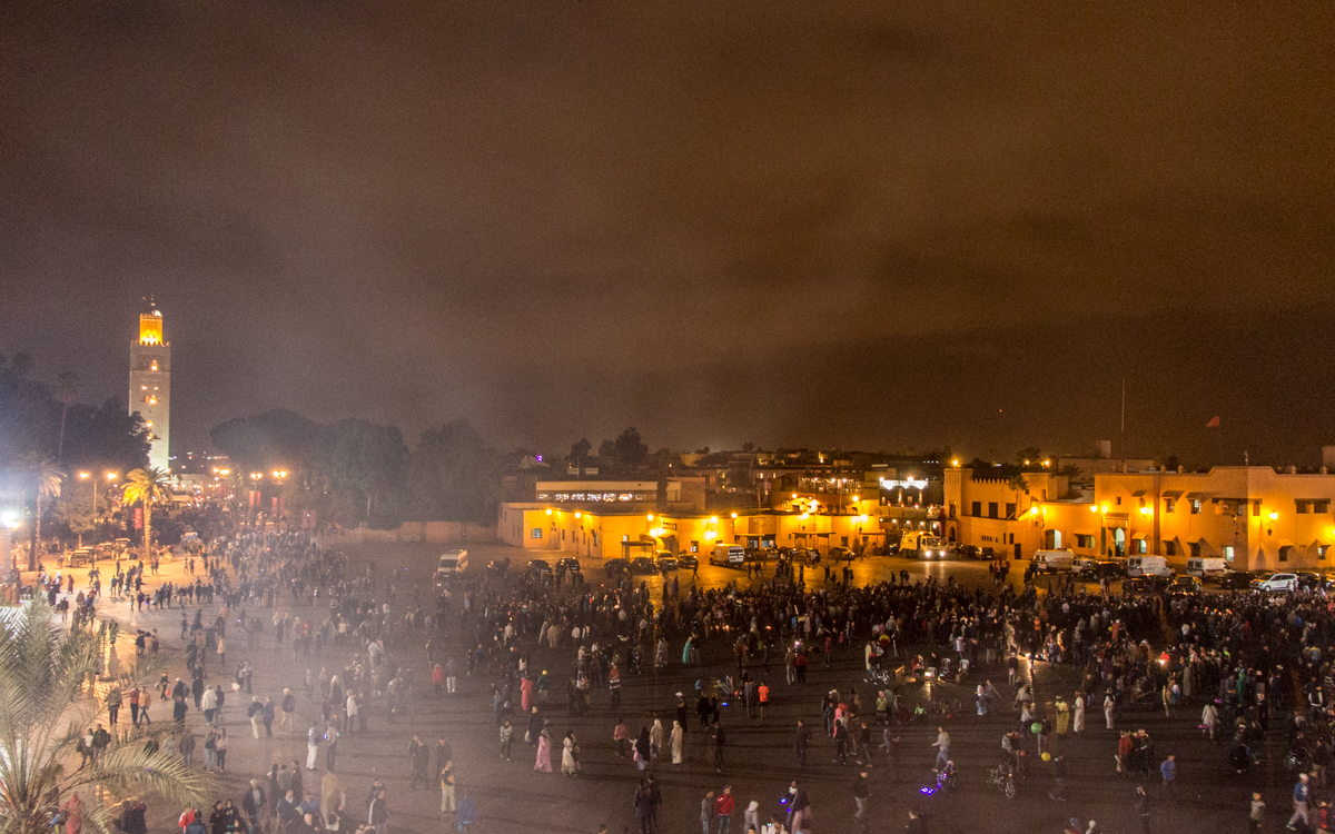 Marrakesch Sehenswürdigkeit: Djemaa el-Fna