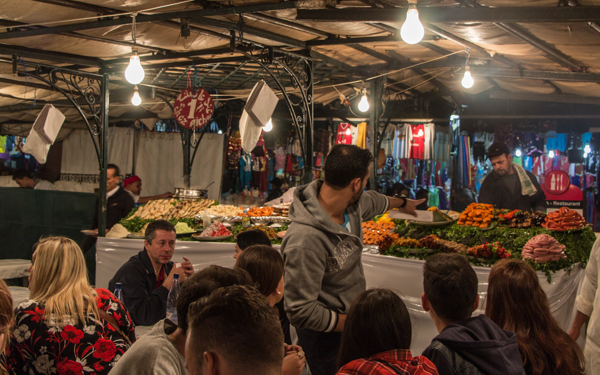 Essensstände Platz der Gaukler