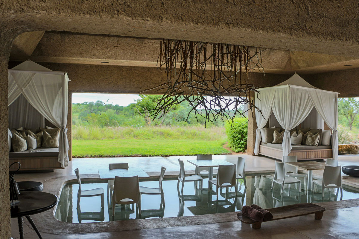 Ein Tisch im Wasser ist selbst mir ein wenig zu übertrieben...