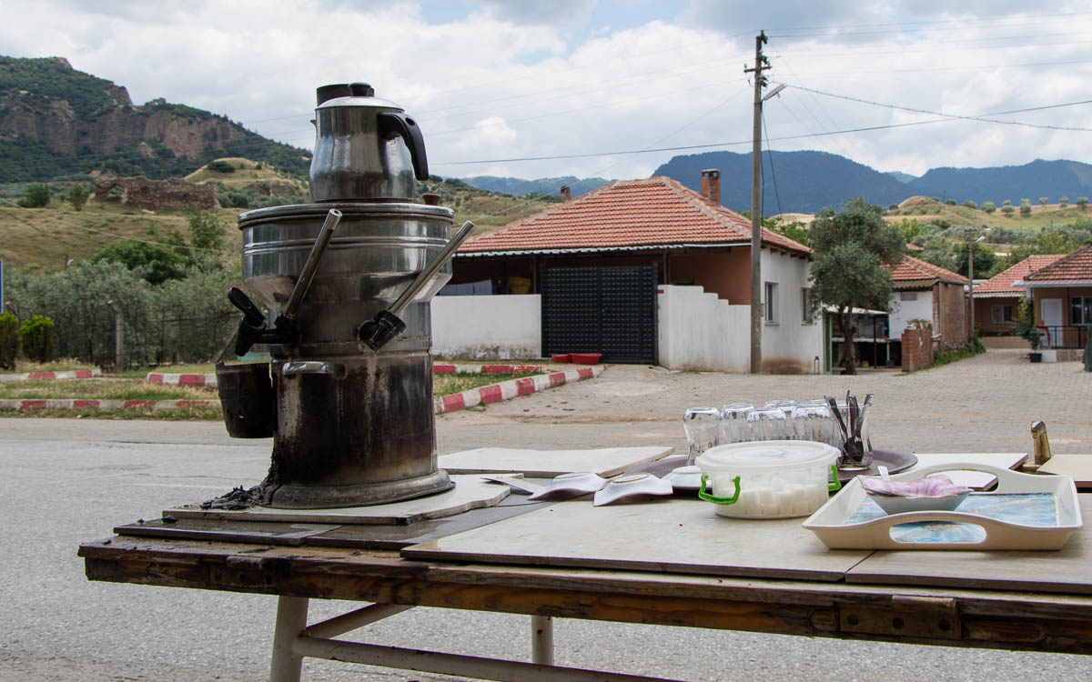 sardes-kaffee-maulbeeren