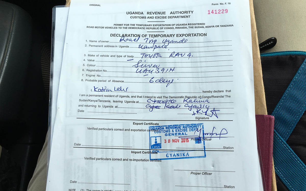 grenze-uganda-ruanda-cyanika-auto-verzollen