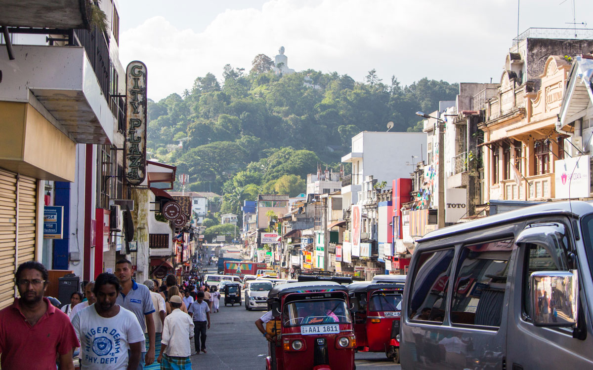 kandy-stadt-3