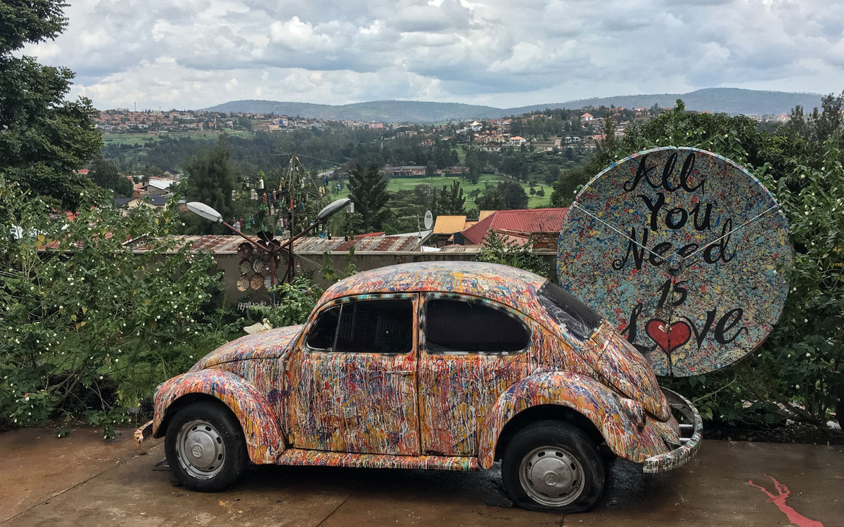 inemaartcenter-kigali-beetle-love