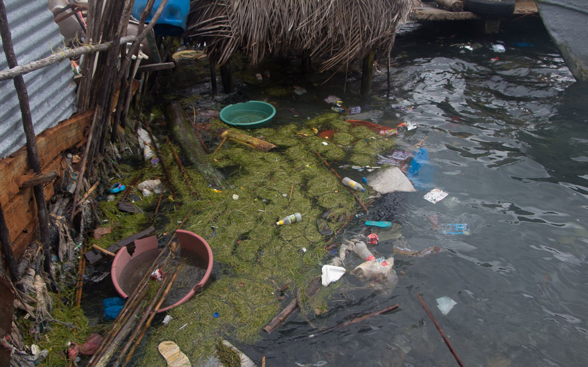 San Blas Kuna Yala Carti Müll