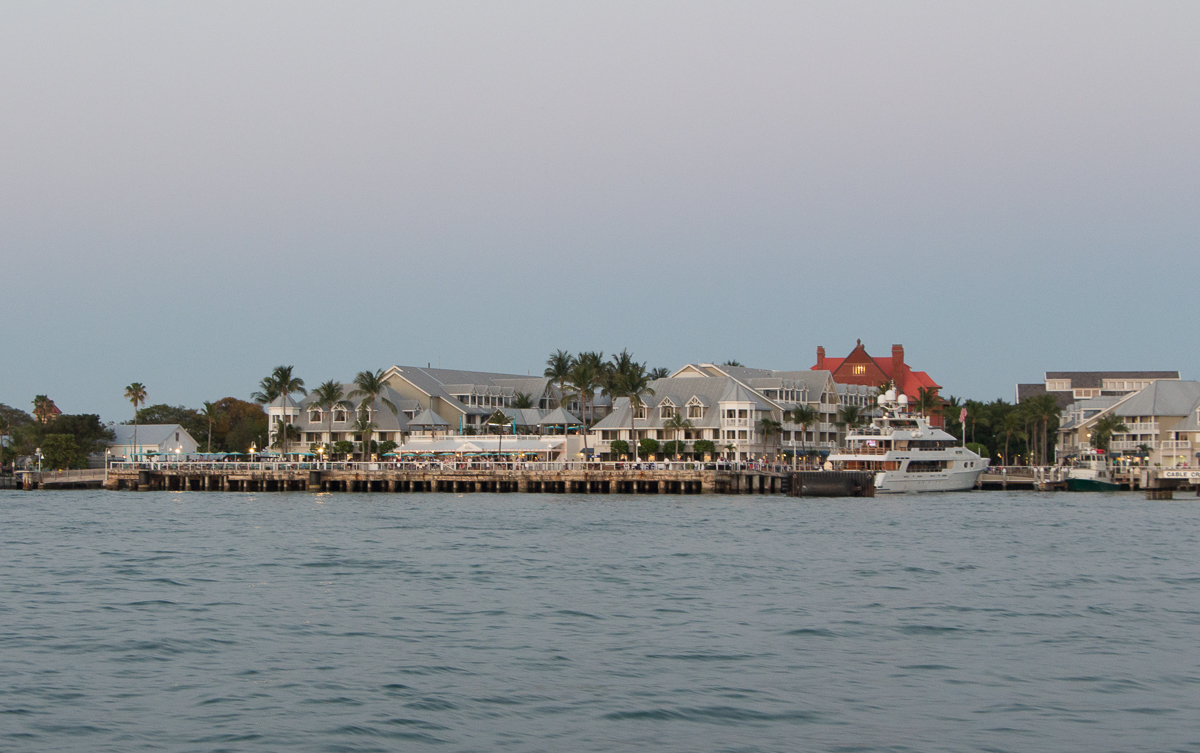 Mallory Square zum Sonnenuntergang vom Katamaran