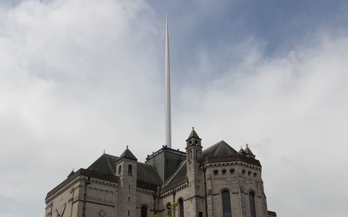 Belfast Sehenswürdigkeiten Anne's Cathedral mit Spire of Hope