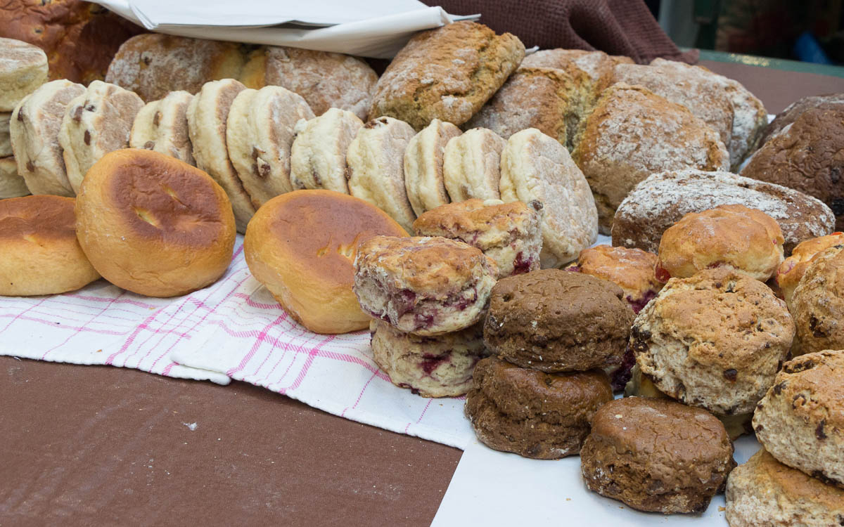 belfast-sehenswuerdigkeiten-st-georges-market-glutenfrei-brot