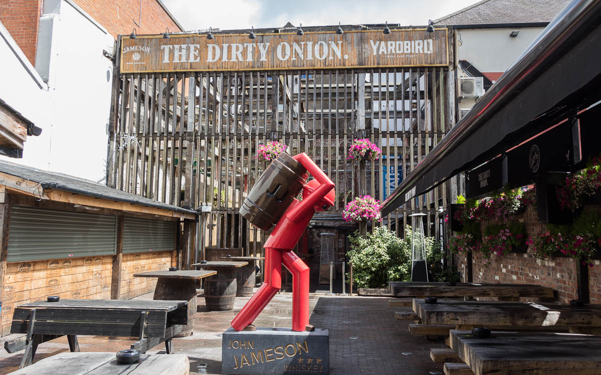 belfast-tipps-dirty-onion-yardbird