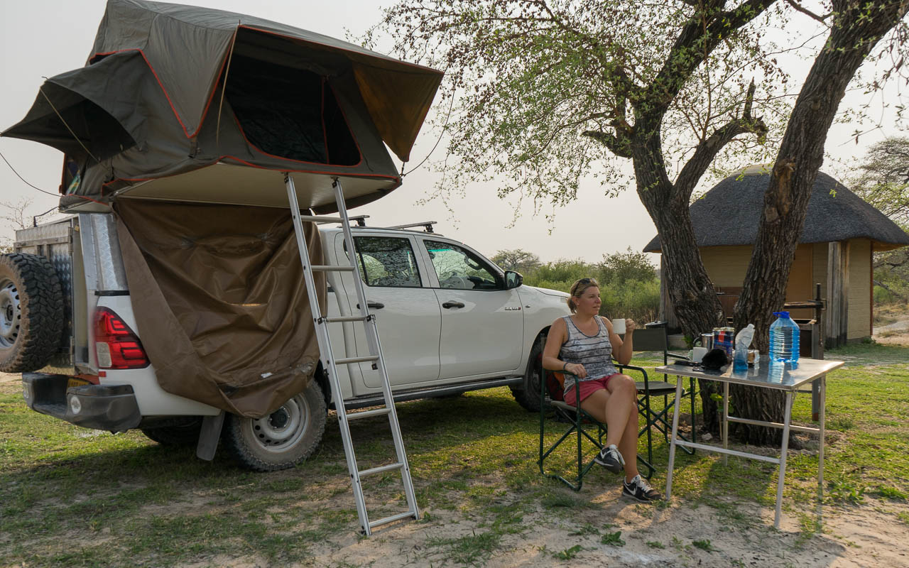 Autofahren Botswana Auto mit Dachzelt Toyota Hilux