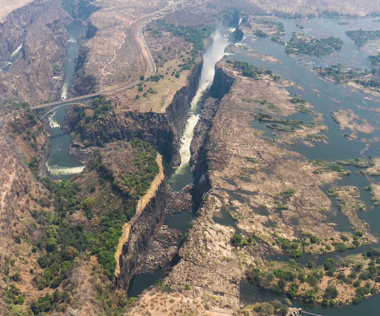 victoria-falls-wasserfaelle-zimbabwe-tagesausflug-10