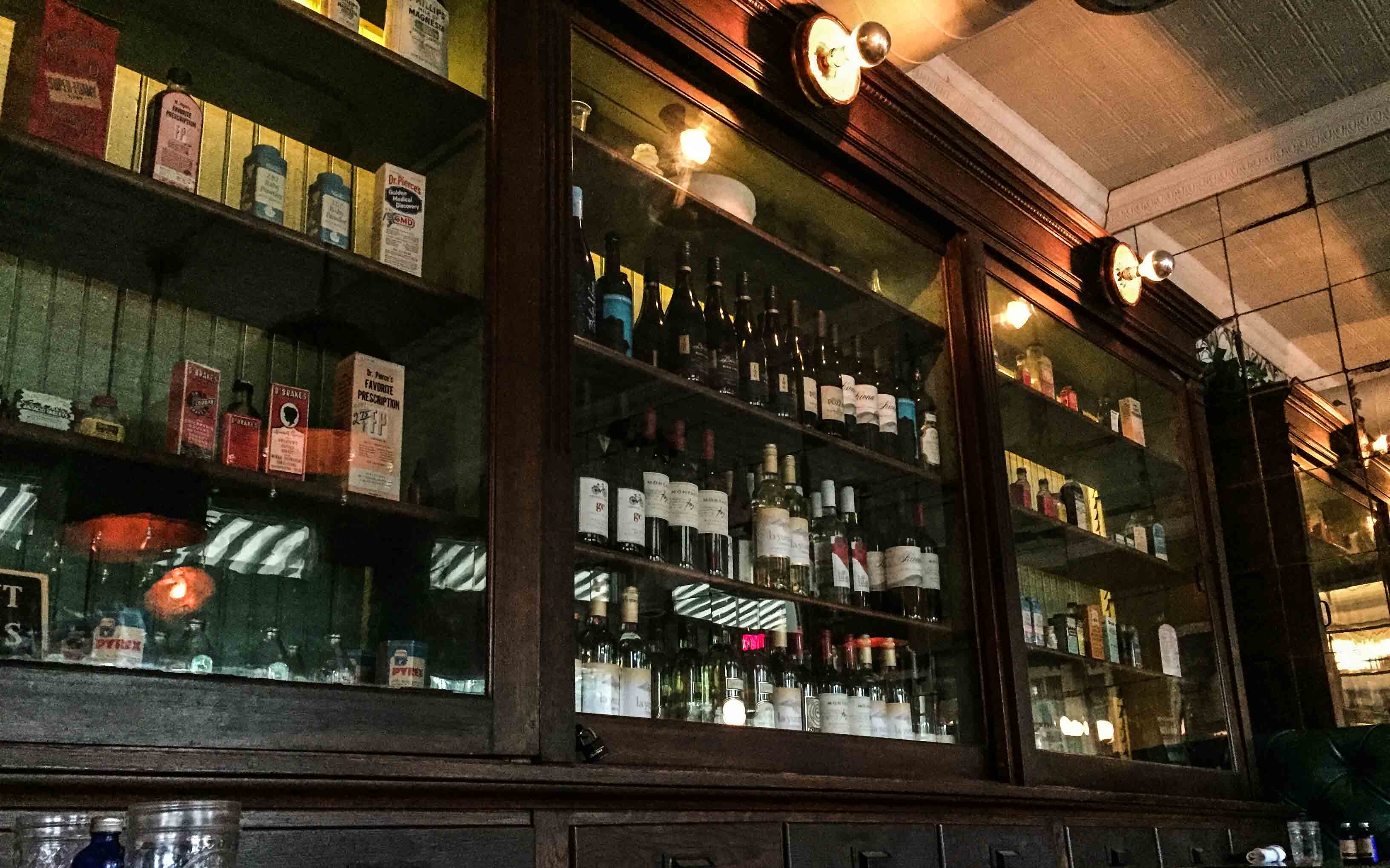 Austin Texas Tipps Hillside Farmacy