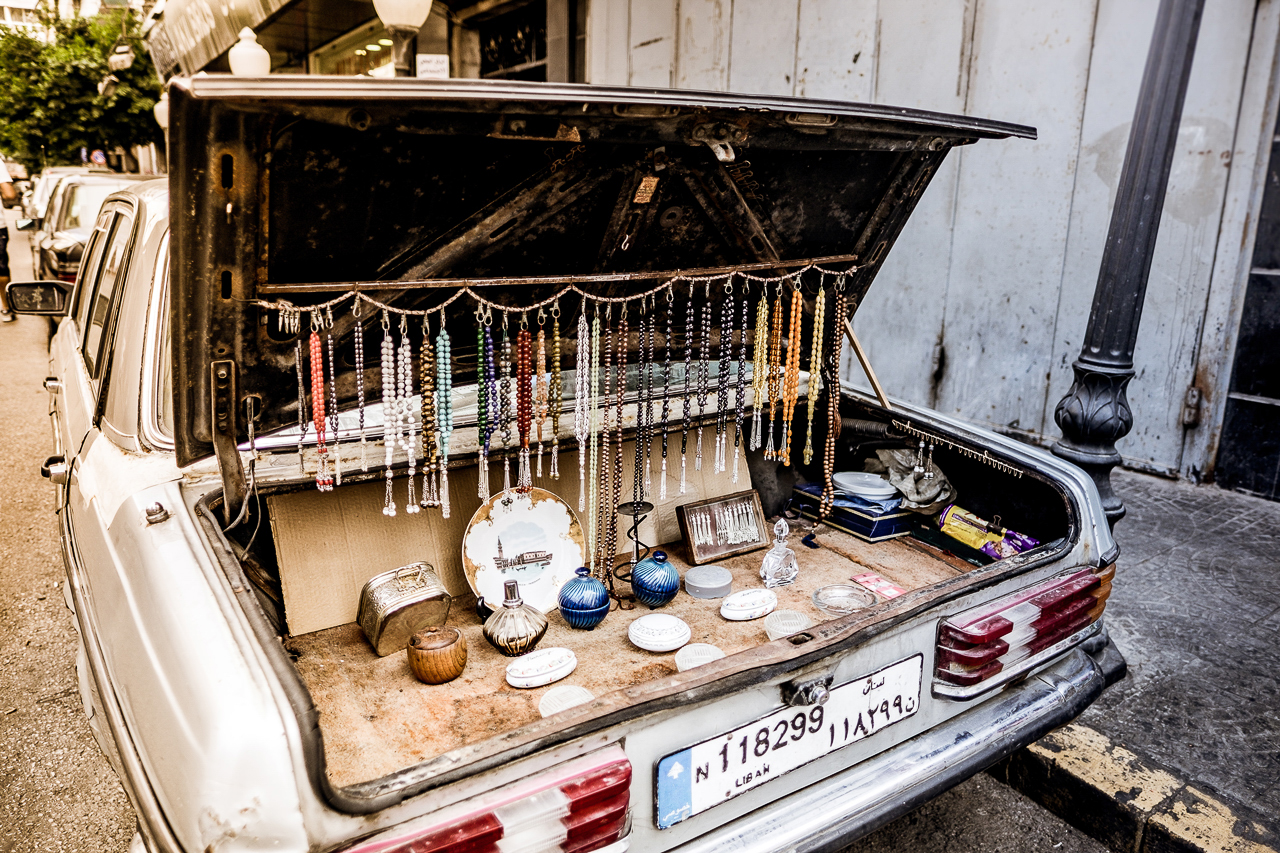 Libanon Mercedes Verkaufsstand