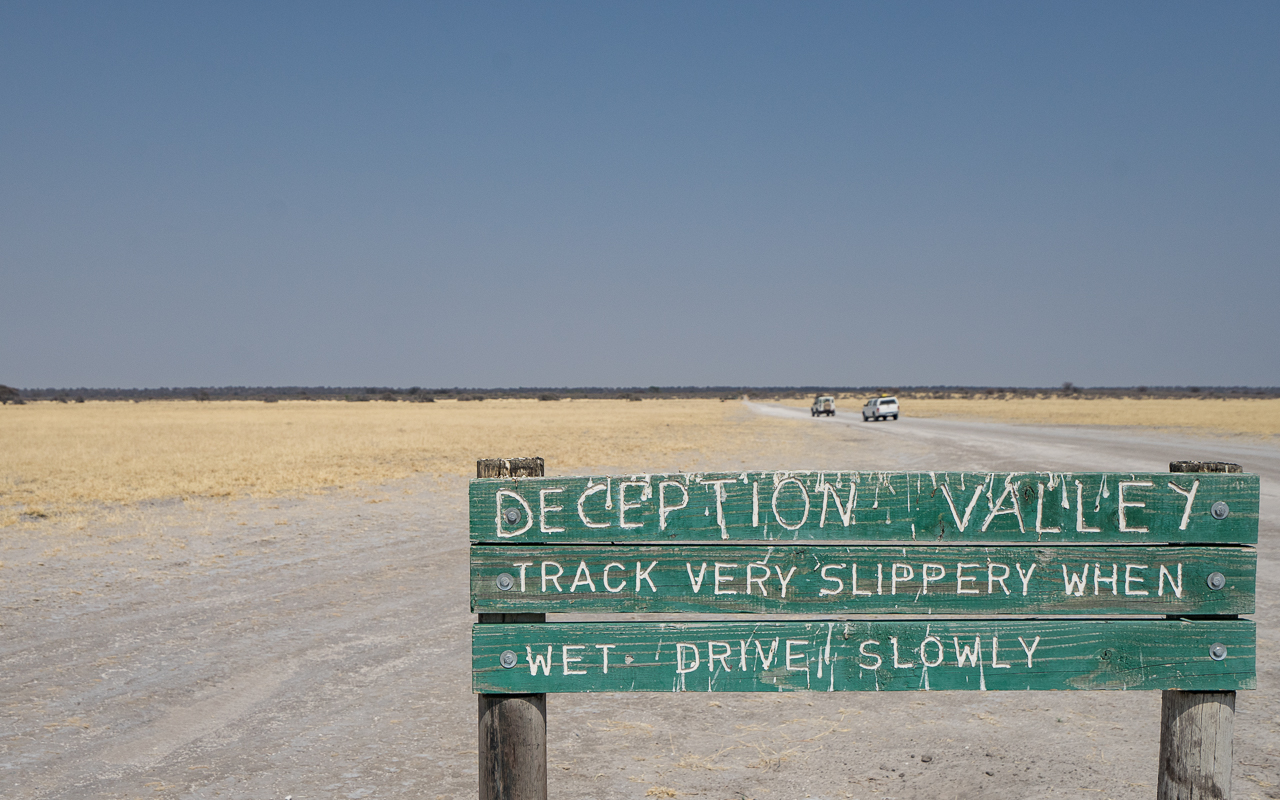 gate-ckgr-botswana-deception-valley-2
