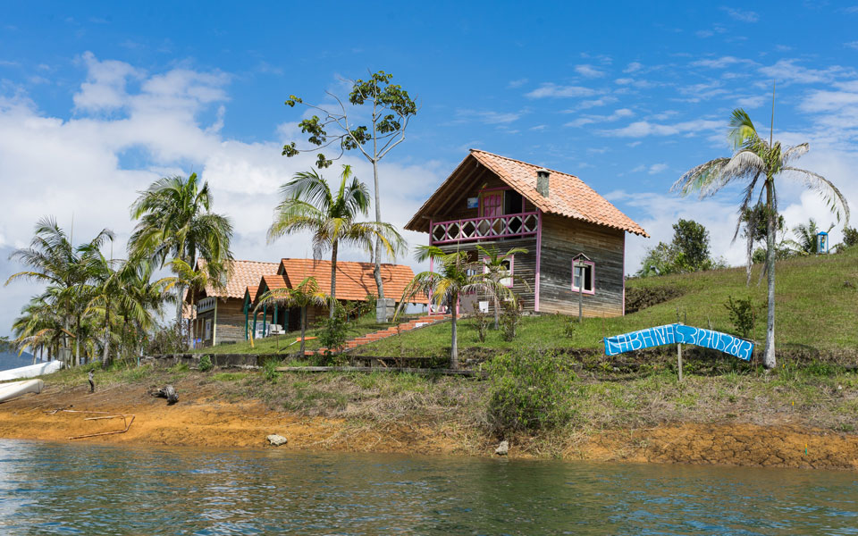 Isla de la Fantasia in Guatapé eine kleine Insel
