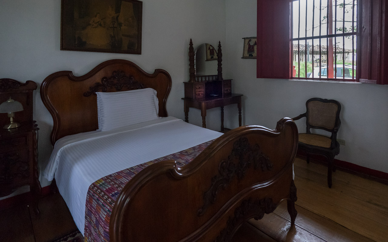kolumbien-reisebericht-quimbaya-villa-nora-zimmer