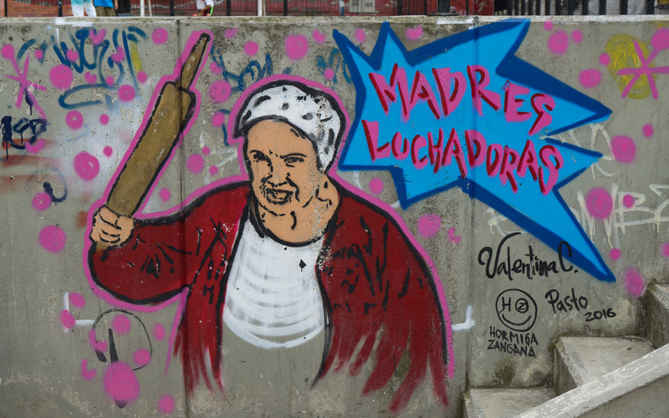 Comuna 13 Street Art Madres Luchadores