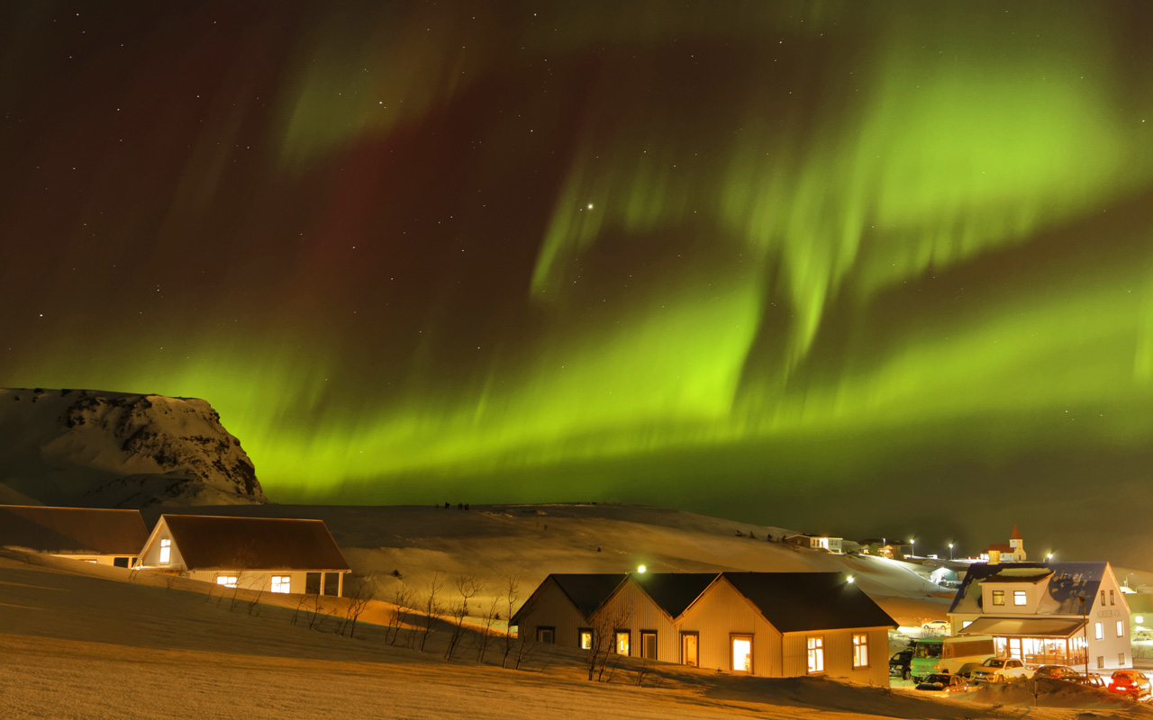Reisetipps Urlaub im März Island mit Chance auf Polarlichter