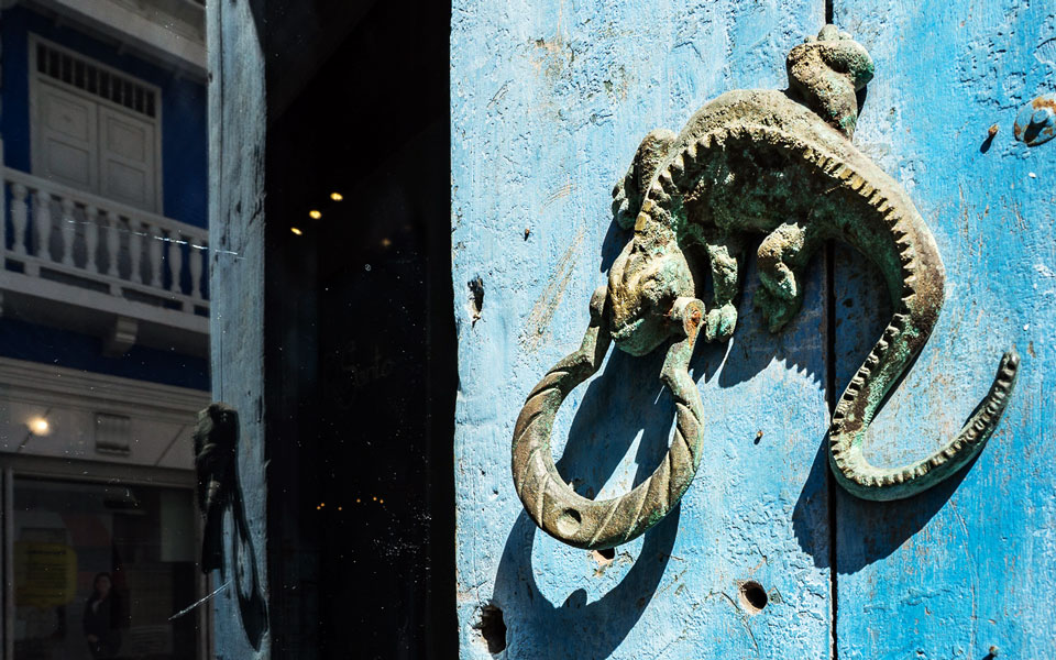 tueroeffner-cartagena-kolumbien