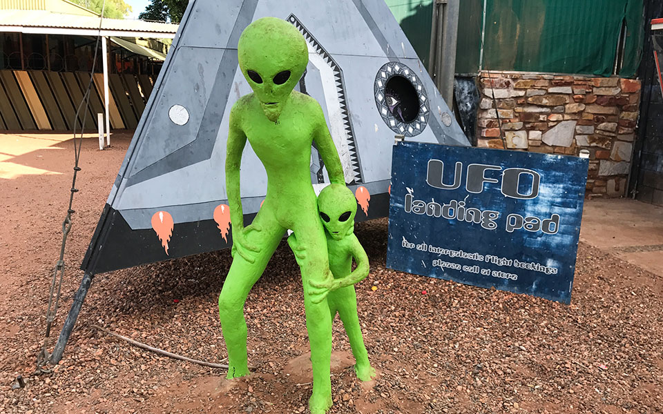 UFO Landing Pad, Wycliffe Well Roadhouse Australien Outback