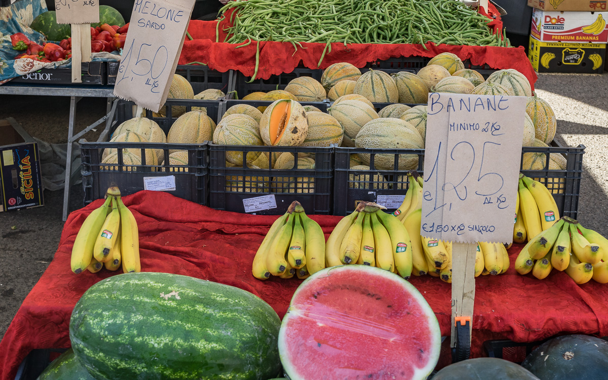 Wochenmarkt Villasimius Sardinien