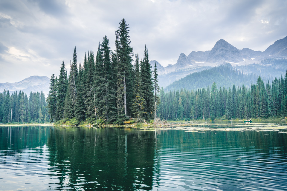 island-lake-fernie