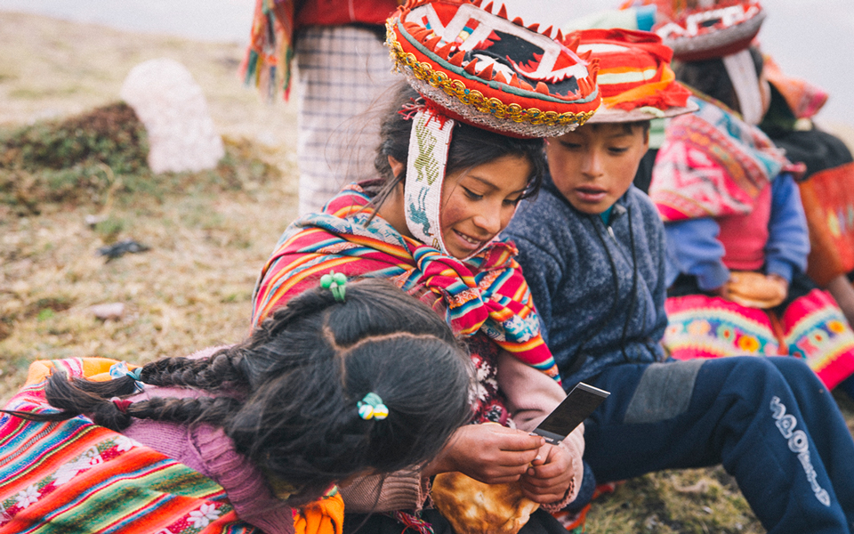 lares-pass-kinder-bild