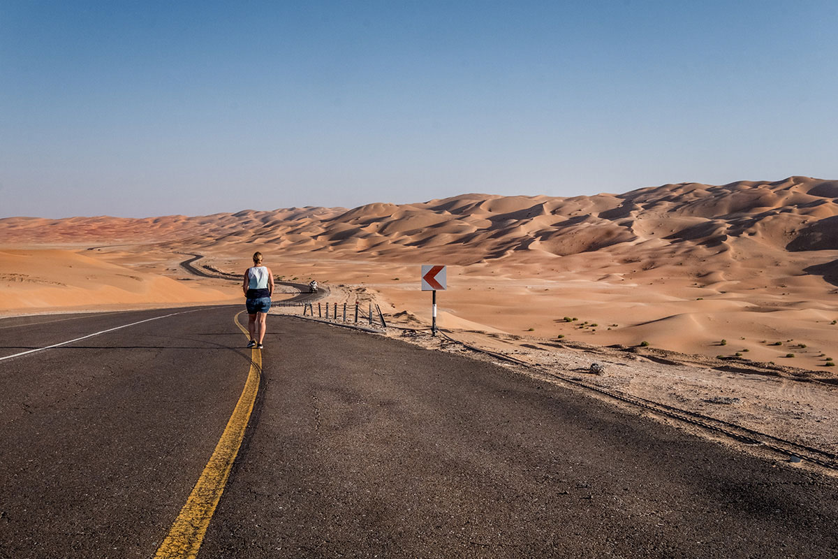Weg zur Moreeb Dune Abu Dhabi