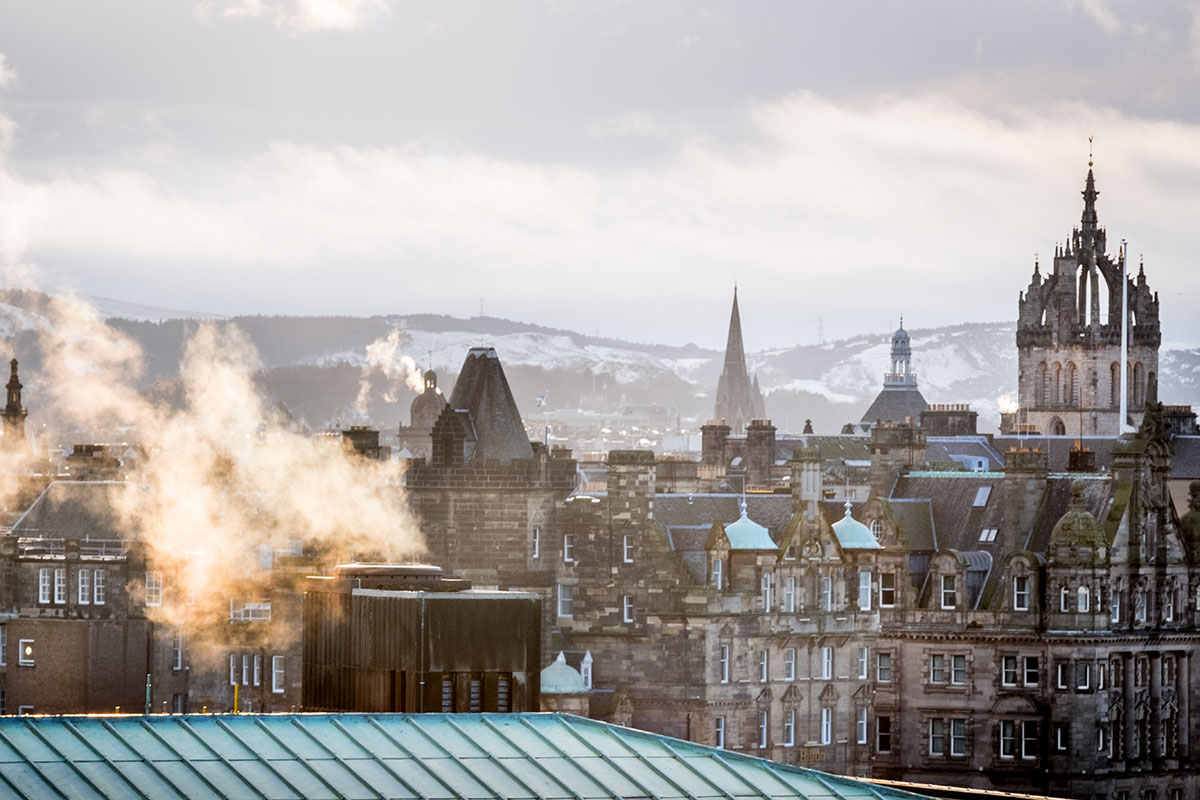 edinburgh-old-town-winter