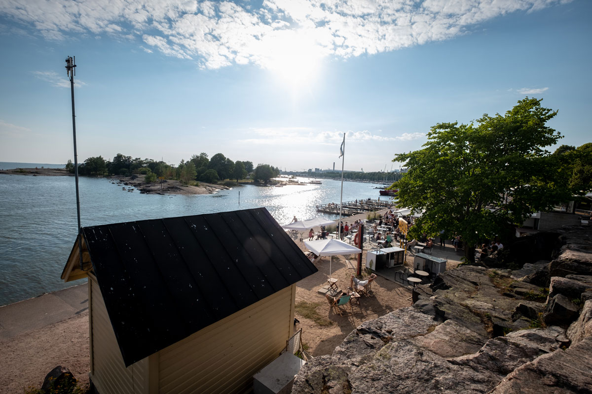Fahrradwege in Helsinki entlang am Meer