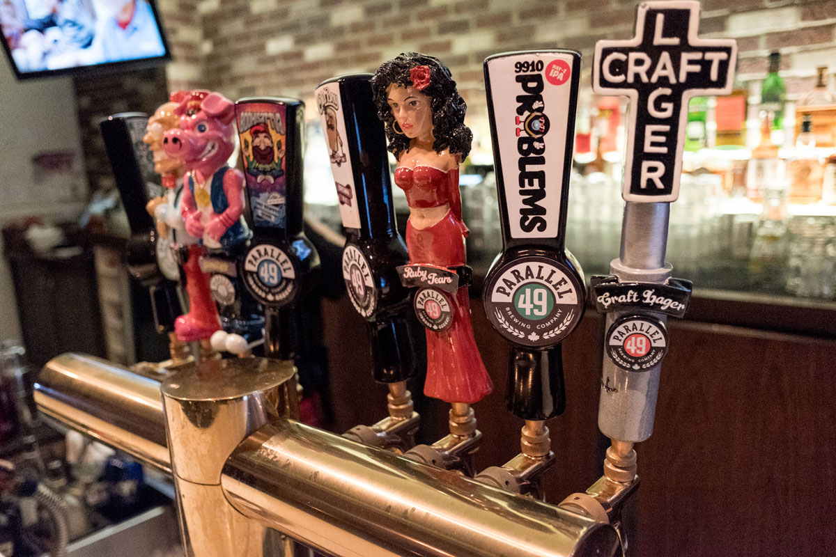 Bar in Edmonton: The Common