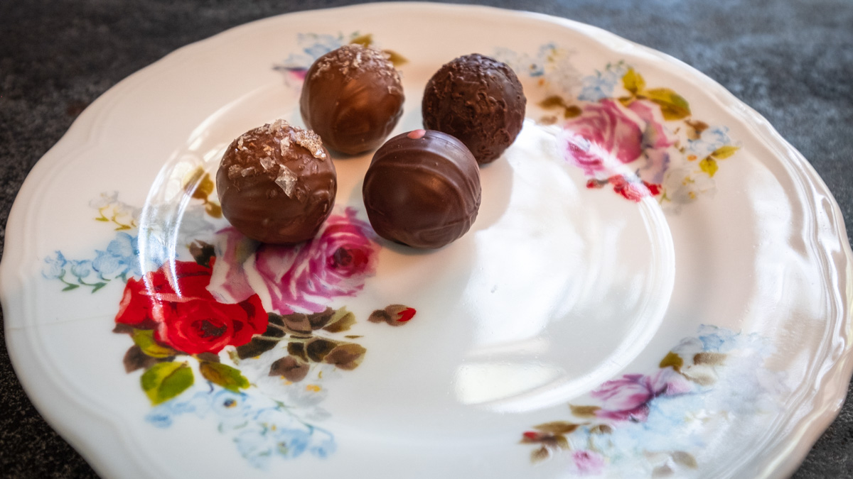 Paralinen Petris Chocolate Room.