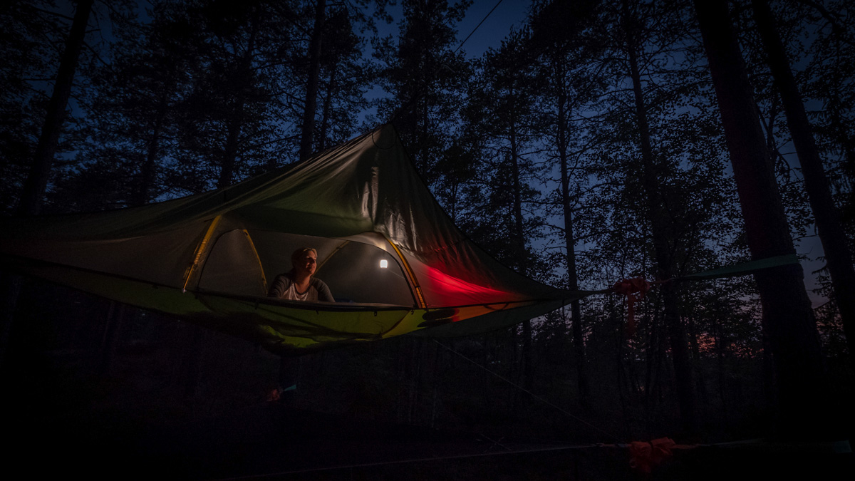 Nacht im Tentsile Teijo Nationalpark Finnland