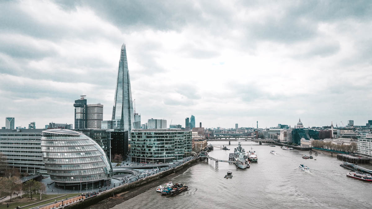 Ausblick Tower Bridge auf City Hall