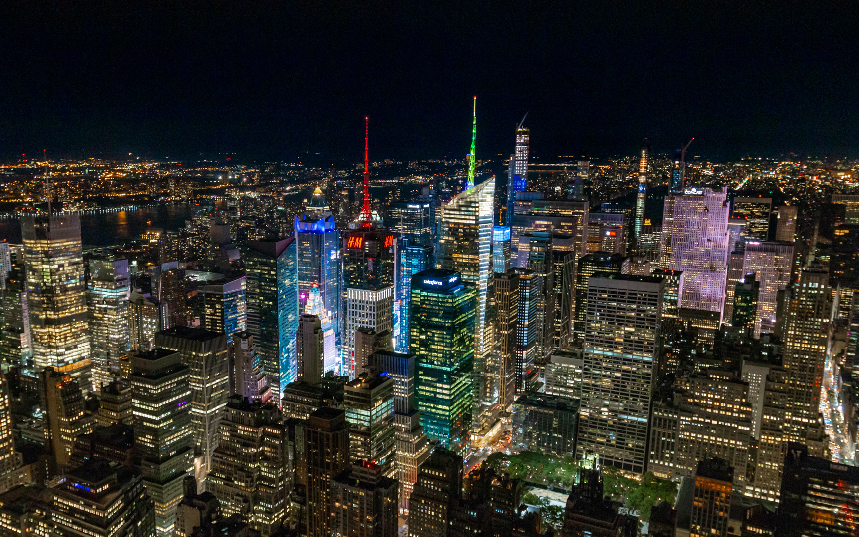 Aussicht vom Empire State Building in New York bei Nacht!