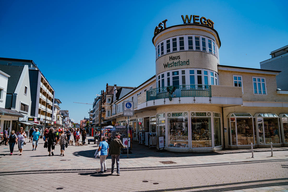 Einkaufsstrasse in Westerland auf Sylt